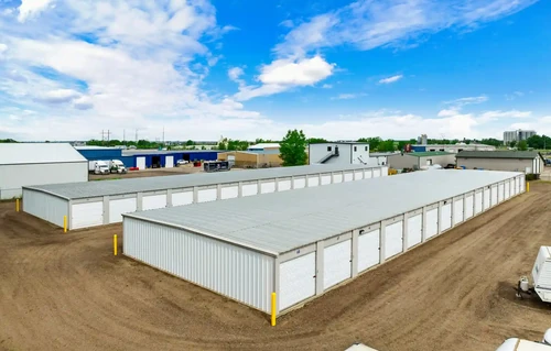 KO Storage of Minot - U.S. Rte 2 storage facility exterior view