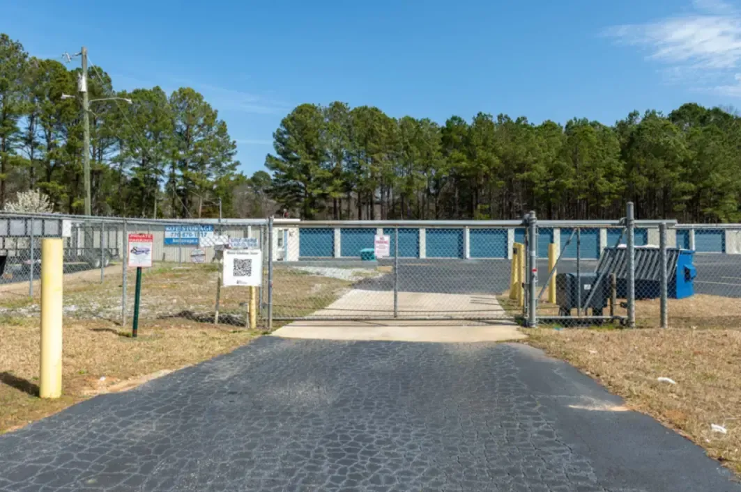 Gated storage facility
