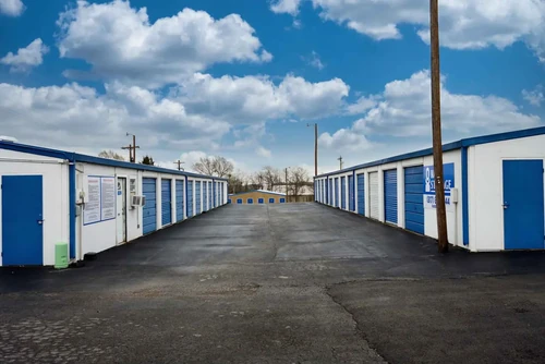 KO Storage of Weatherford - Santa Fe Dr storage facility exterior view
