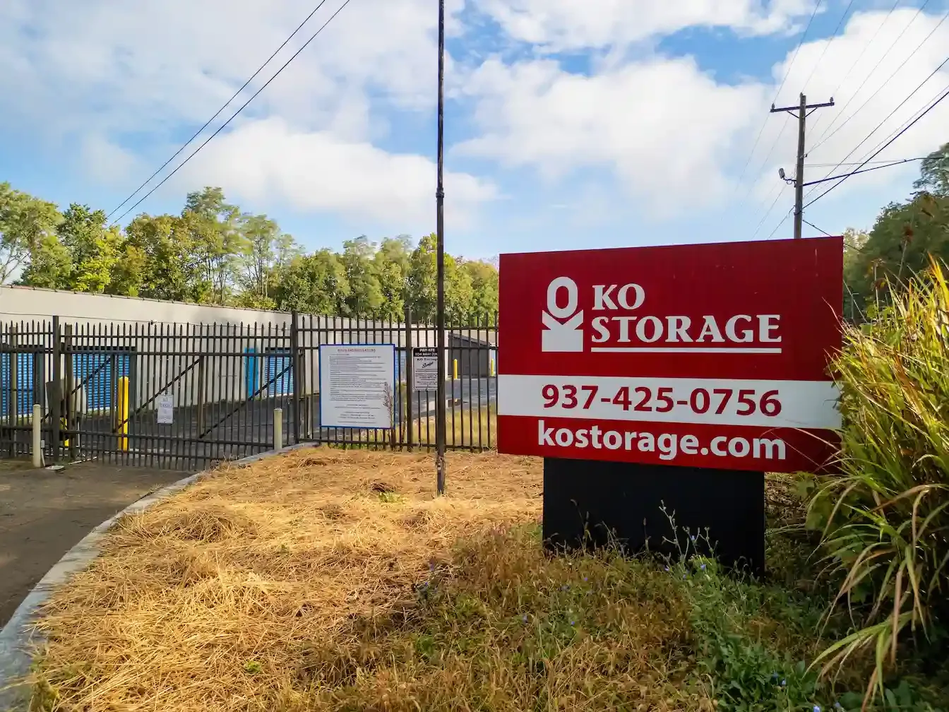 KO Storage facility sign